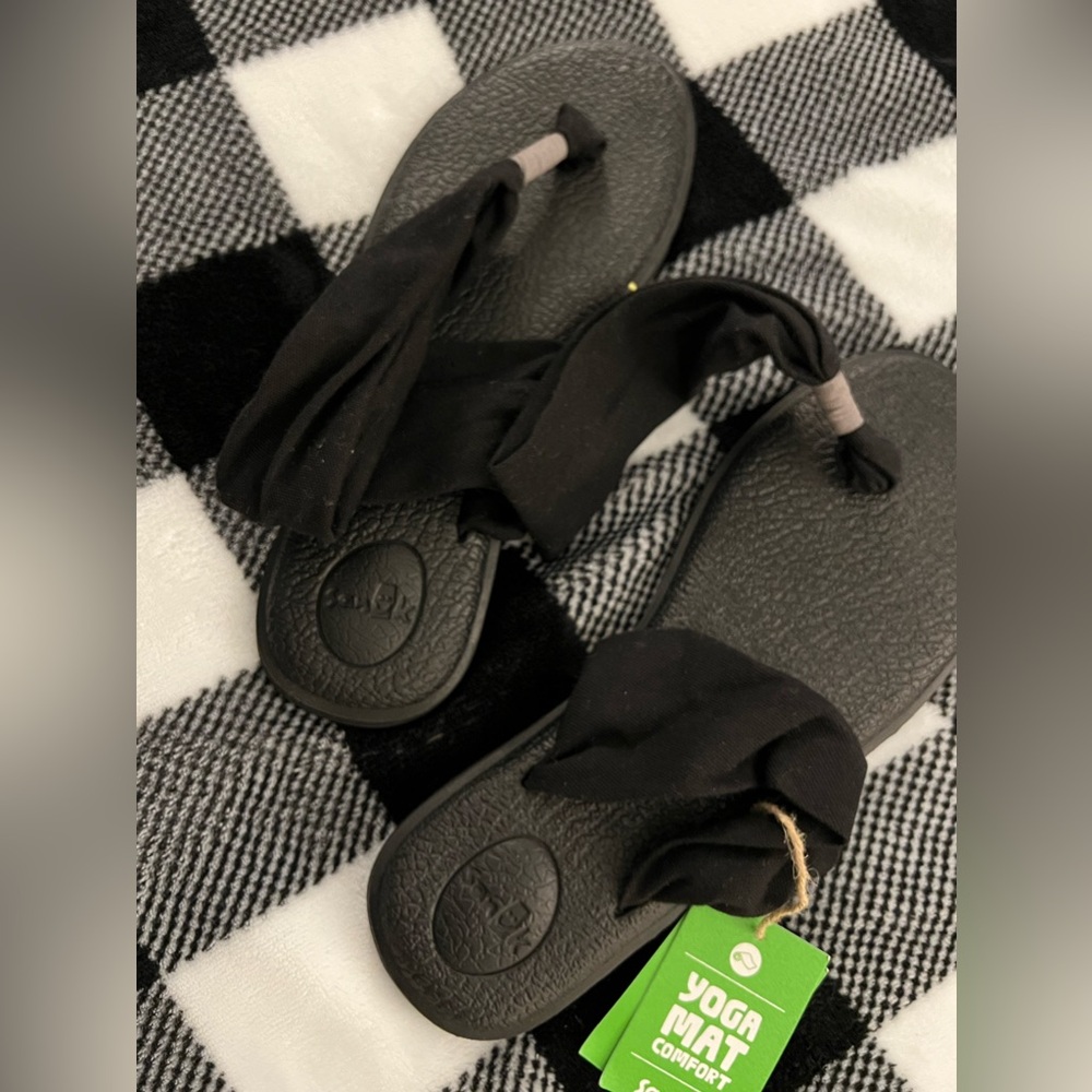 Sanuk yoga sling sandals